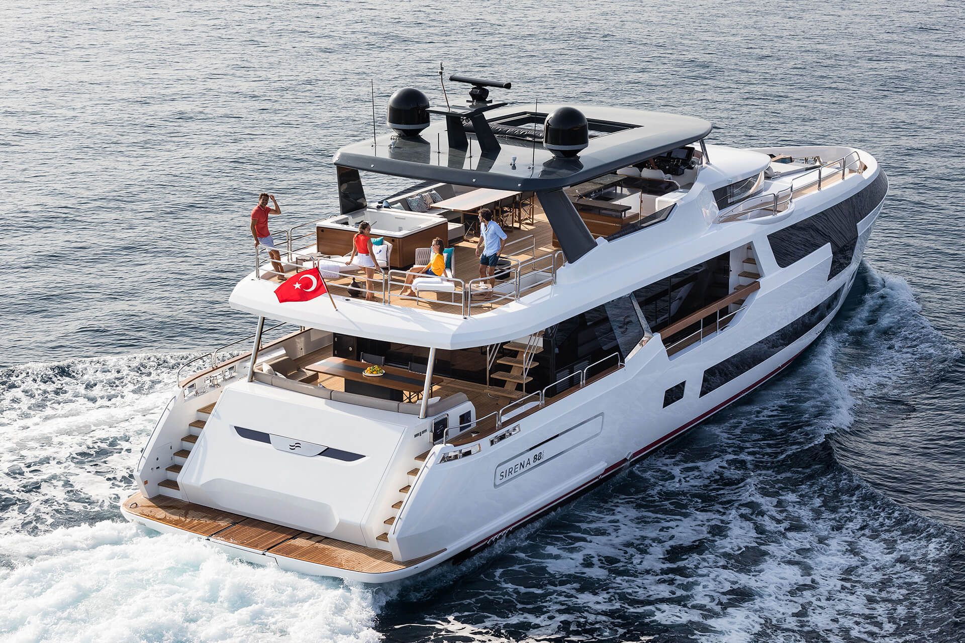sirena 88 yacht price